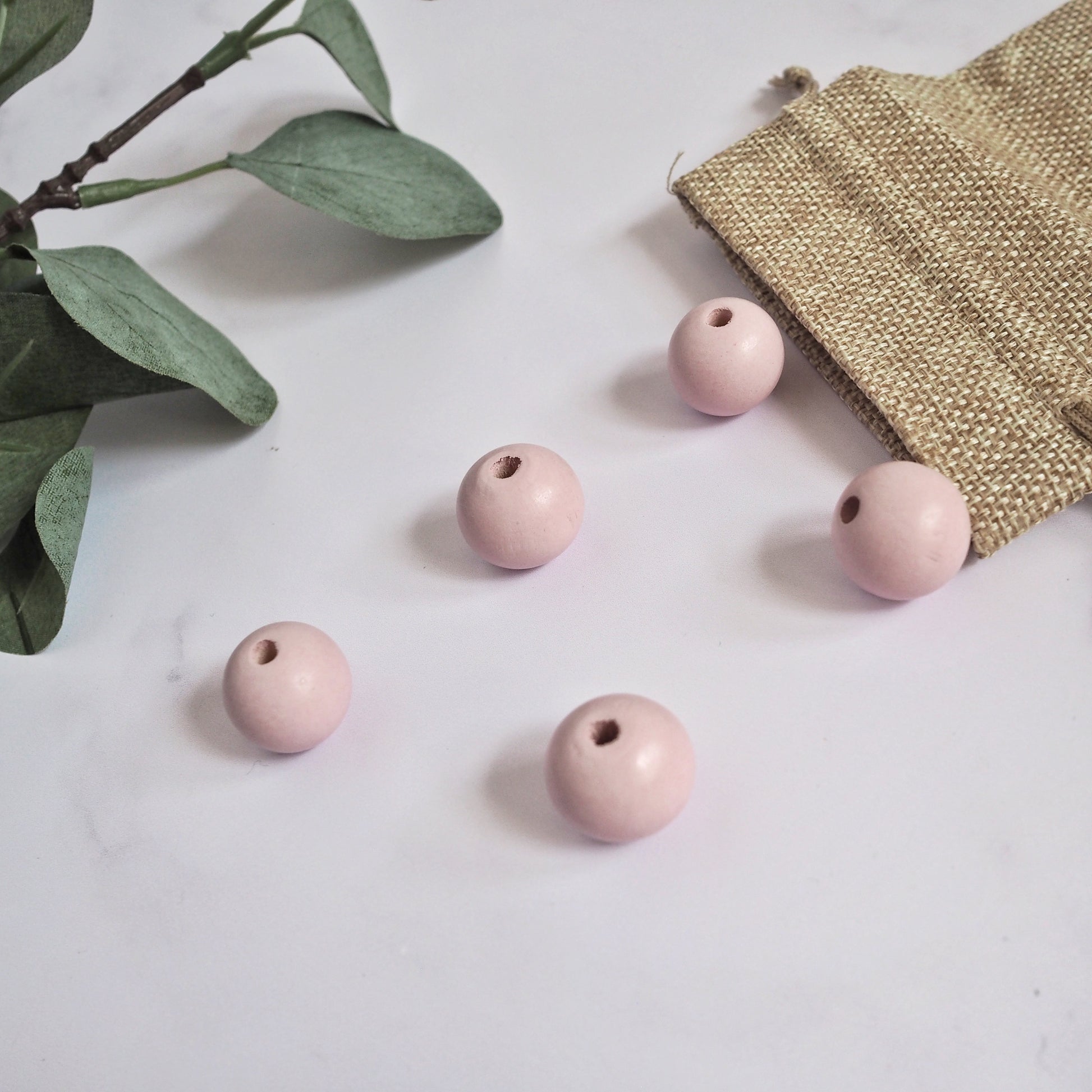 18mm Wooden Coloured Beads (Pack of 5) The Joyful Studio