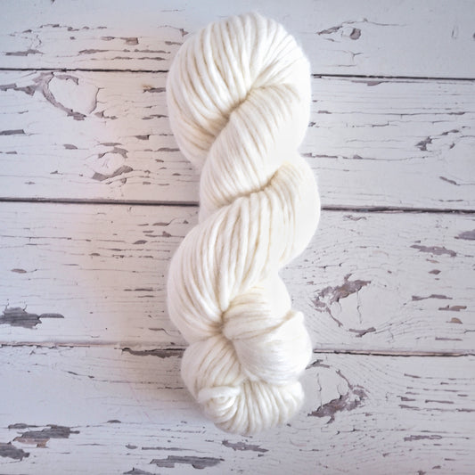 Piuma Wool Yarn The Joyful Studio